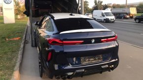 BMW X8